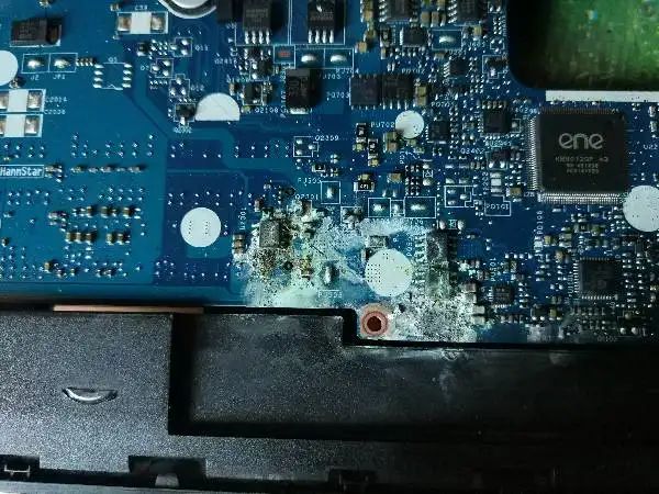 Désoxydation suite à un dommage liquide hp paris 9ème